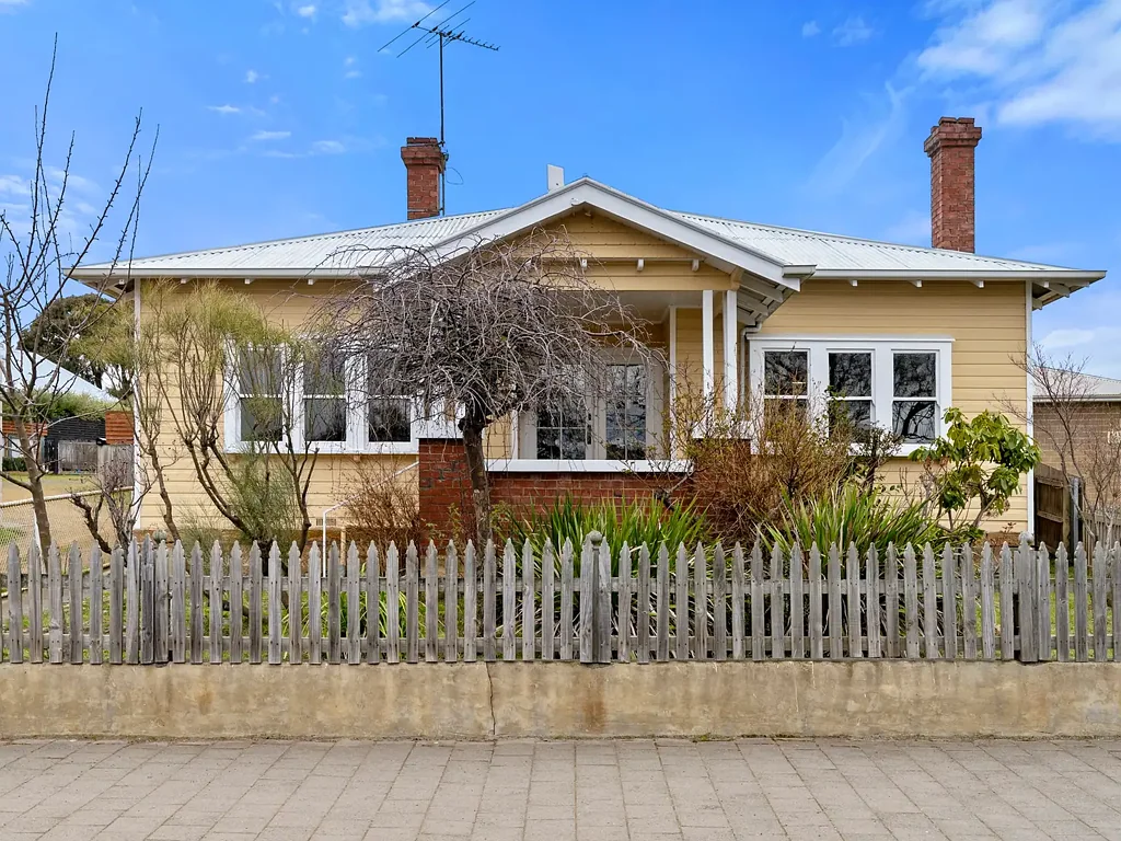 Oatlands 2 Bedroom In the Heart of Oatlands with Township Views