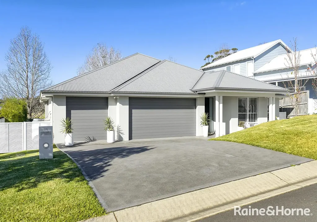 15 Parker Crescent, Berry, NSW 2535