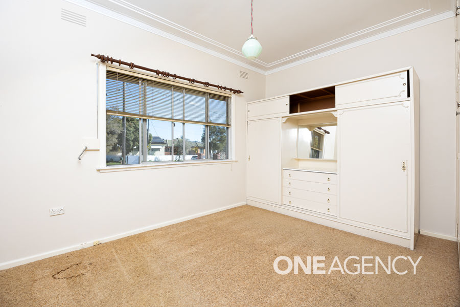 1 KILLARA AV, MOUNT AUSTIN NSW 2650, 0 habitaciones, 0 baños, House