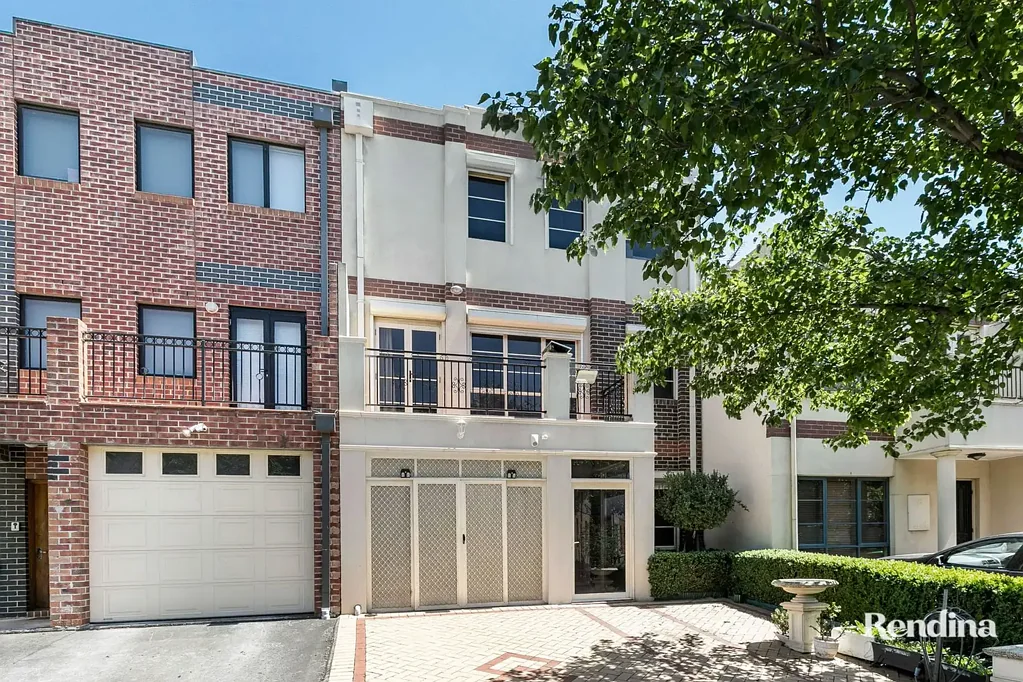 5 Jezabeel Court, Flemington, VIC 3031