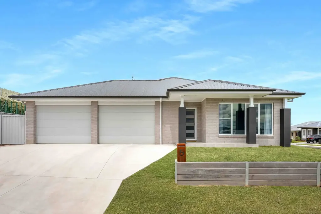5 Tanika Lane, Badagarang, NSW 2540