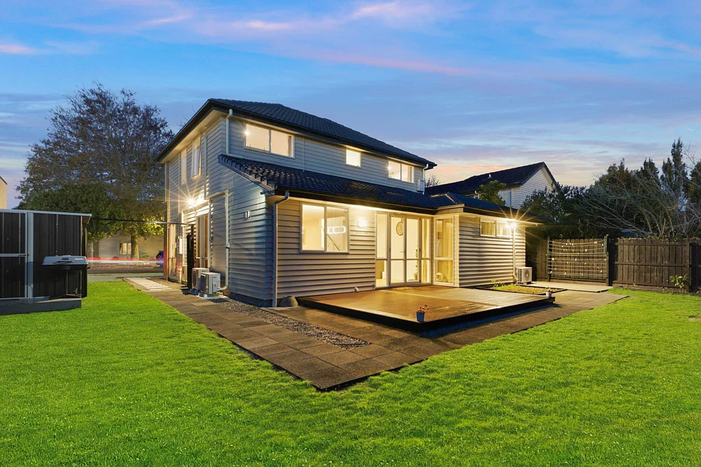 Takanini 4chambre Stunning Family Home – Owner Moving Overseas!