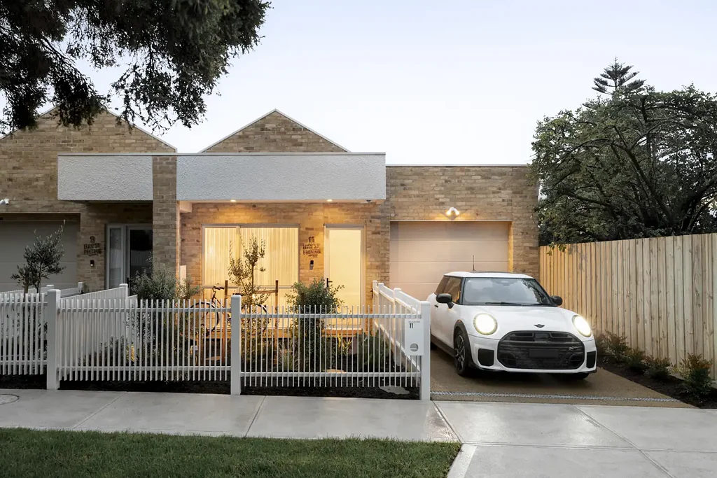 Preston 3 Slaapkamer Modern Elegance and Masterful Execution