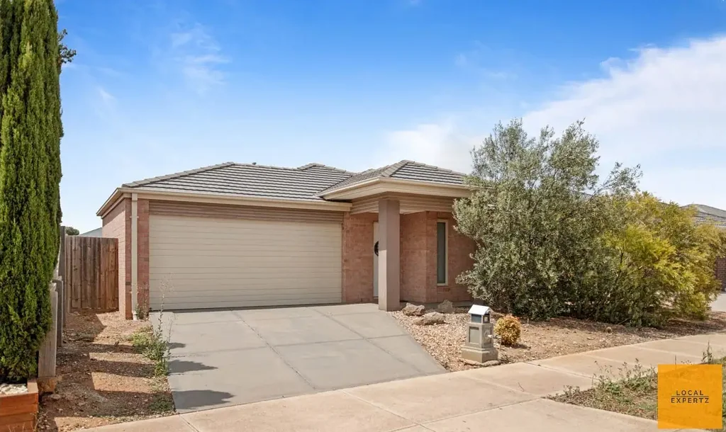 Charming Family Home in Prime Atherstone Estate Location – Comfort, Convenience, and Space