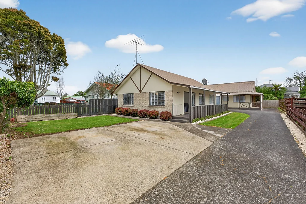 Pukekohe 2房  Modern Comfort in the Heart of Pukekohe