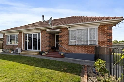 12 Brenda Street, Kensington