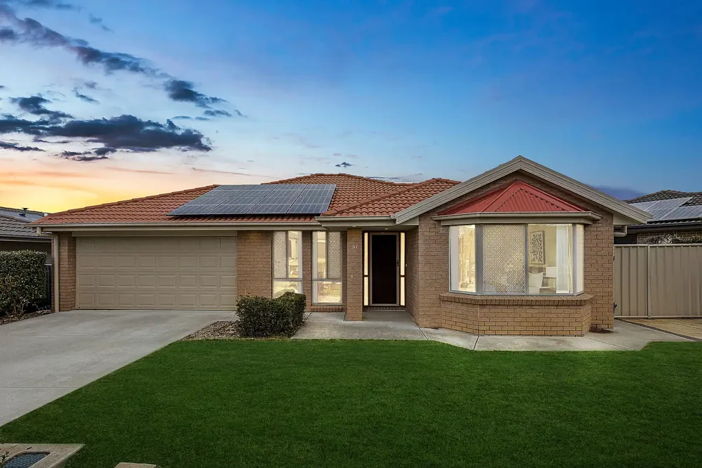 57 Charles Perkins Circuit, Bonner, ACT 2914