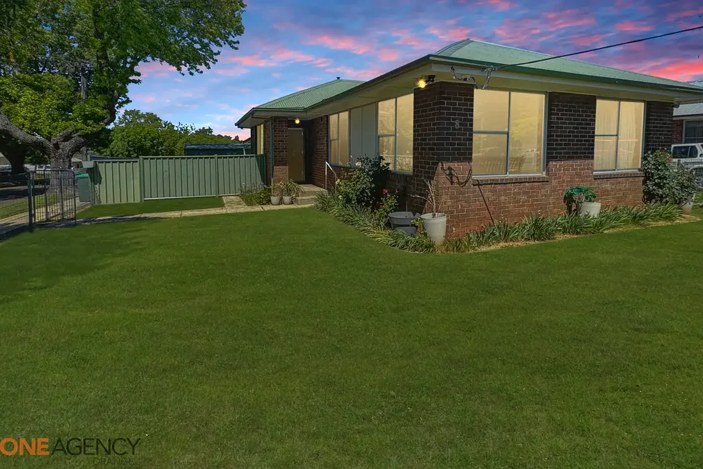 8 Glenroi Avenue, Orange, NSW 2800