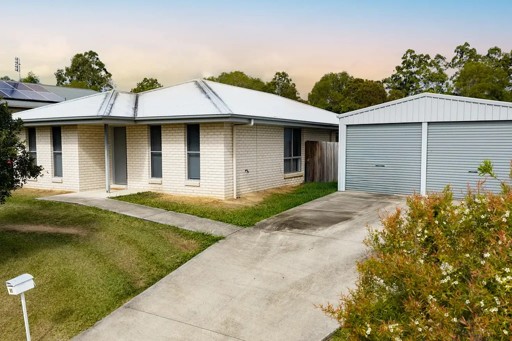 Southside 4房  Family Living & Outstanding Investment Potential