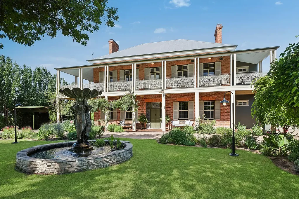 Rare Rental Opportunity to Live In An Iconic Mudgee Home, Fully Furnished