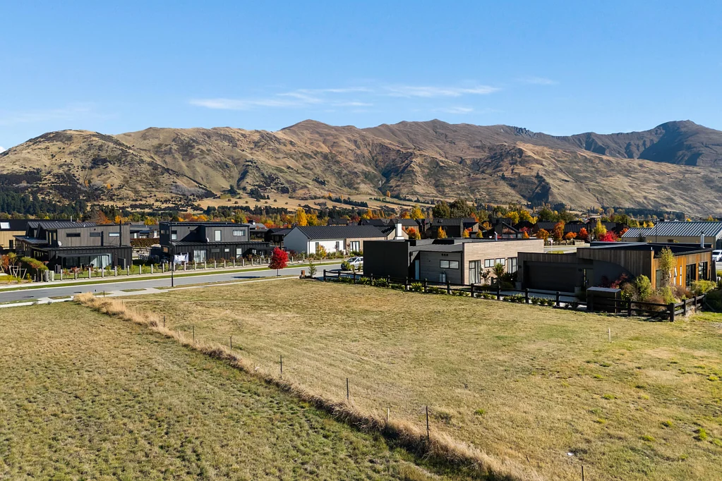 Wanaka Build your vision on Deans Drive