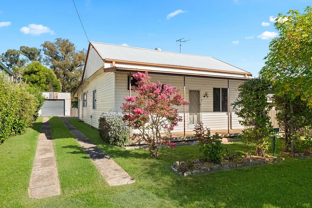 14 Cressy Street, Goulburn, NSW 2580