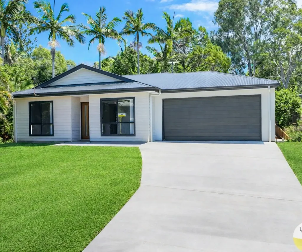 Russell Island 2Kwarto Turn Key Brand New
