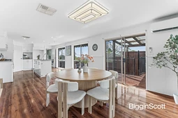 31 Kirkford Drive, Mooroolbark