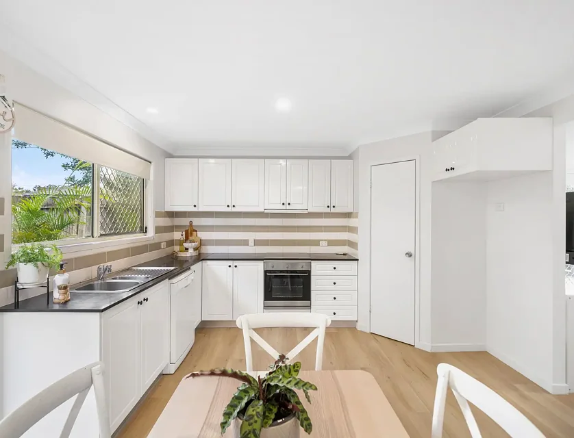 4/36 Silvyn Street, Redcliffe, QLD 4020, 3 રૂમ, 2 બાથરૂમ, Townhouse