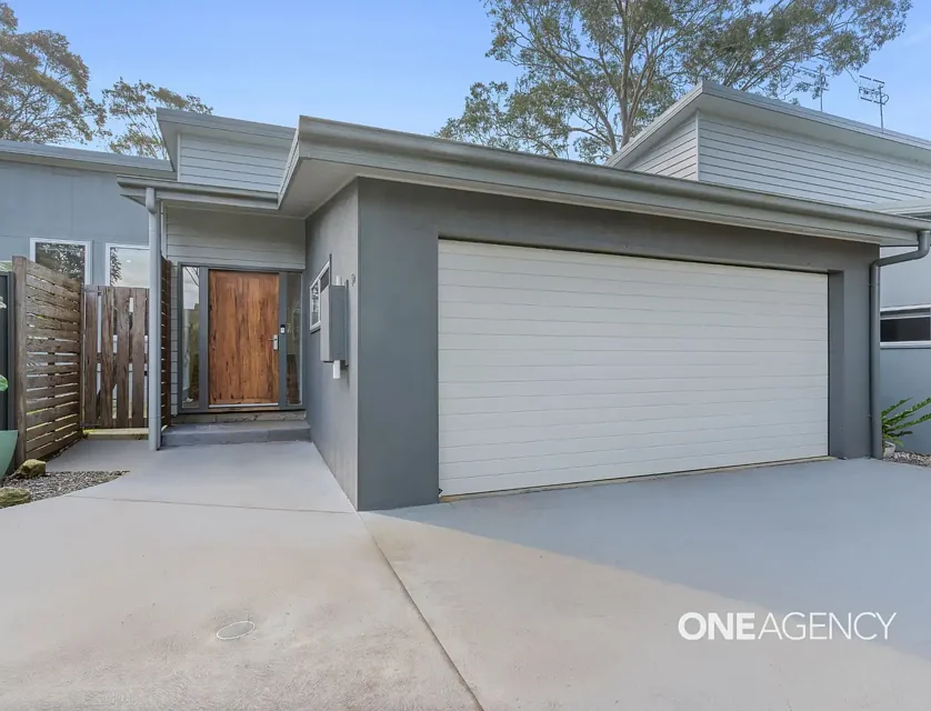9a Mattes Way, Bomaderry, NSW 2541, 5 ਕਮਰੇ, 3 ਬਾਥਰੂਮ, House
