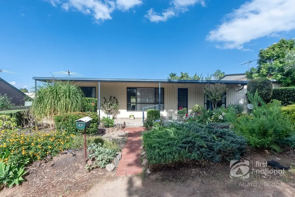 Murray Bridge 3房  NEW PRICE | Location, Lifestyle and the River on your doorstep. Don't Miss this one!!
