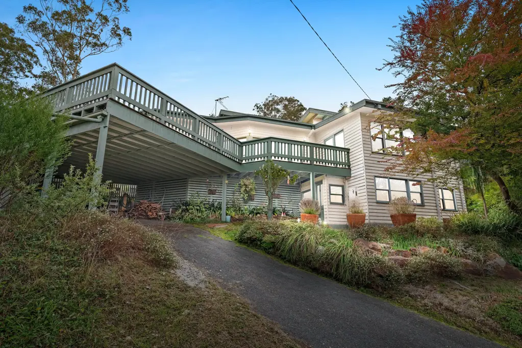 27 Summit Road, Lilydale, VIC 3140