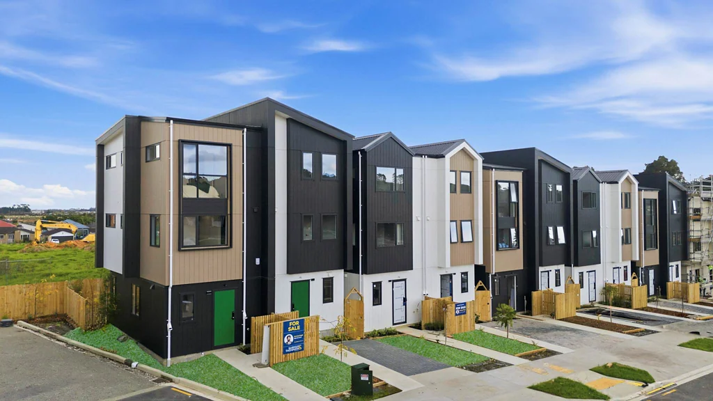 Flat Bush 3房  Selling Fast- Ormiston – Stage 1 Release