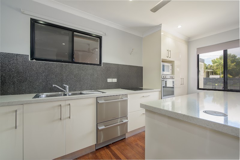 11 GOLDING ST, BARNEY POINT QLD 4680, 0房, 0浴, House