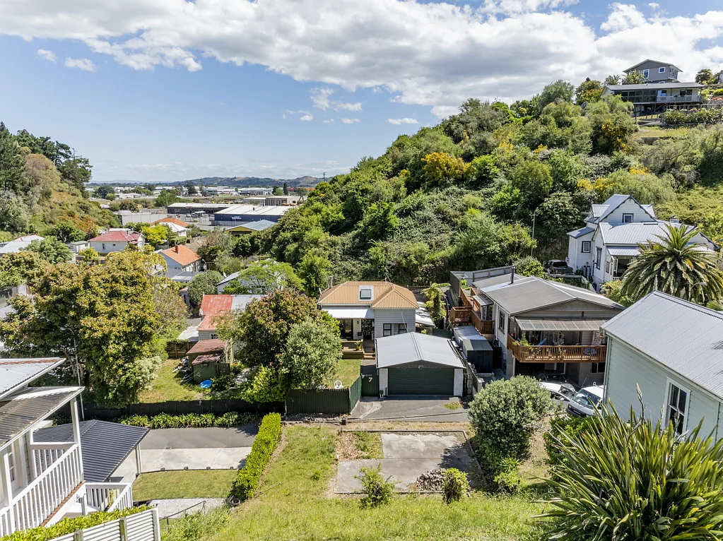 Napier Hill Smart Living in a Sun-Drenched Slice of History