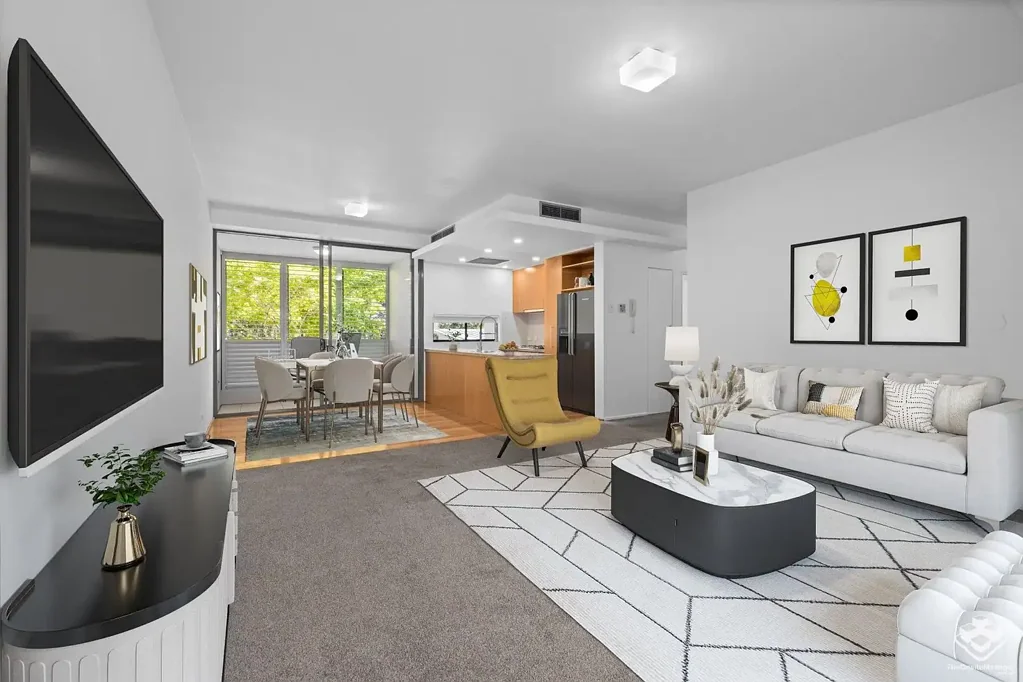 South Brisbane 2Zimmer Spacious 2 Bed, 2 Bath Apartment with 3 functional Balconies in Prime South Brisbane, Ideal for Investors or Owner-Occupiers