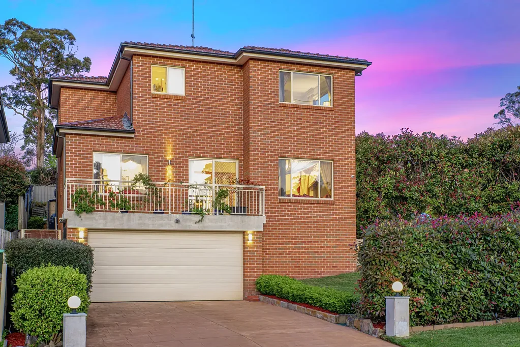 18 Featherwood Avenue, Cherrybrook, NSW 2126