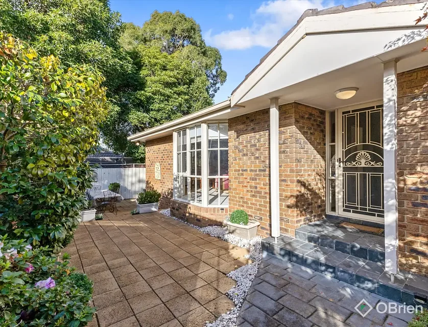 2/16 Campbell Street, Glen Waverley, East Melbourne, 3房, 2浴, House