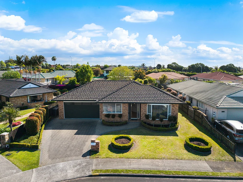 6 Graham Tagg Close, Pahurehure, Papakura, Auckland