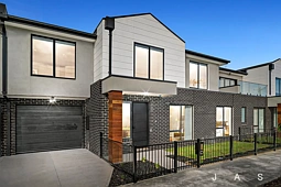 104 Elizabeth Street, Newport