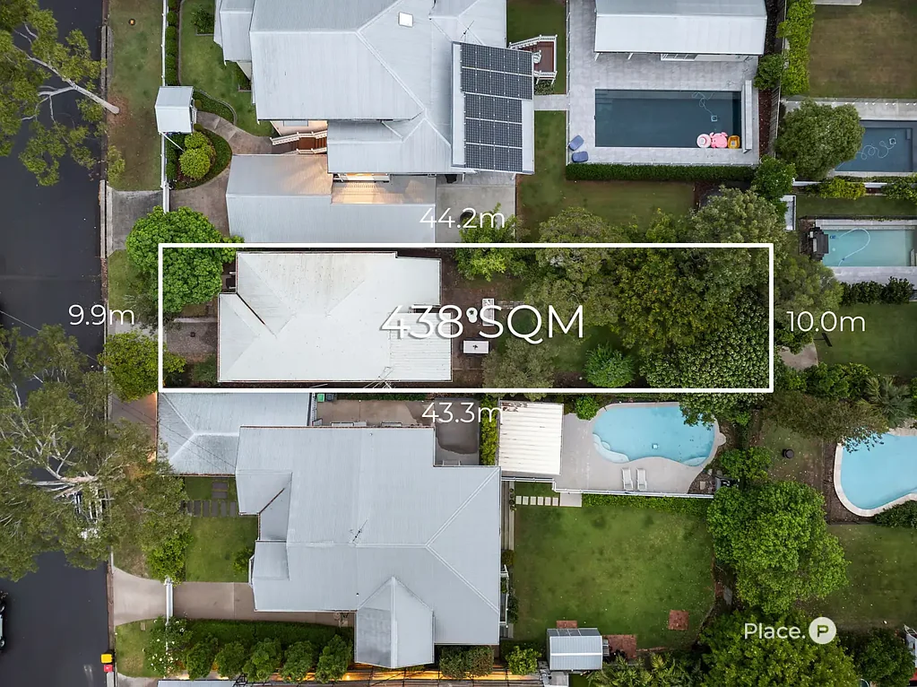 16 Wellstead Avenue, Coorparoo, QLD 4151