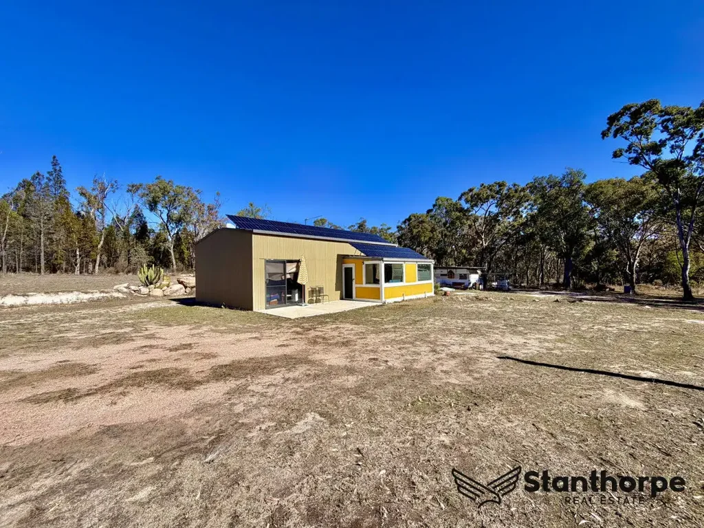 Greenlands 1Zimmer GREENLANDS via STANTHORPE 71 ACRES - IDEAL BUSH RETREAT WITH CABIN