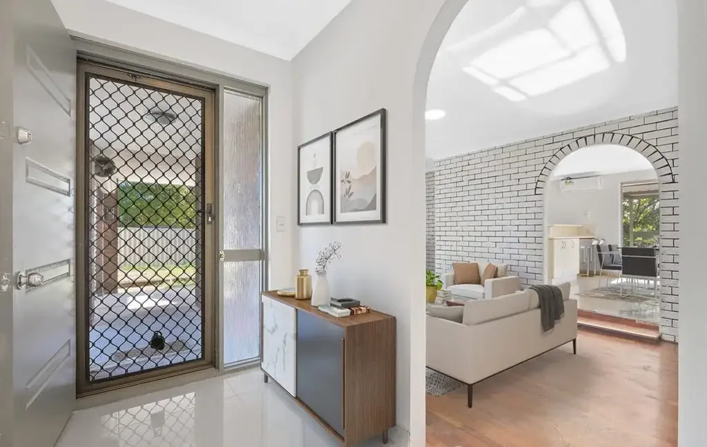 Camillo 3Moenga Freshly Renovated Corner Gem with Subdivision options (Potential Retain and Build) STCA