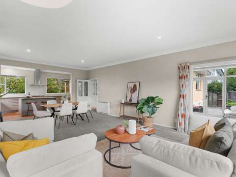 Avonhead 3房  inviting all offers! Homely & great location