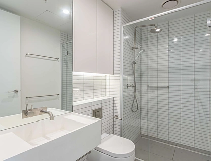 Unit 1807/151 Berkeley St, Melbourne, Melbourne CBD, 2房, 2浴, Apartment
