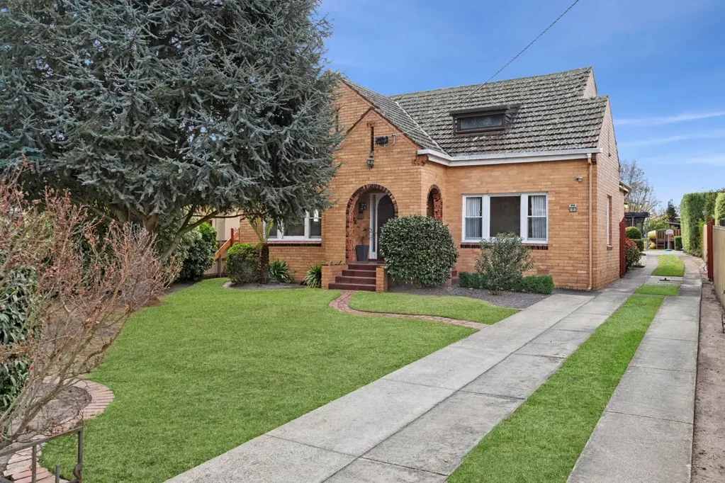 11 Ligar Street, Colac, VIC 3250
