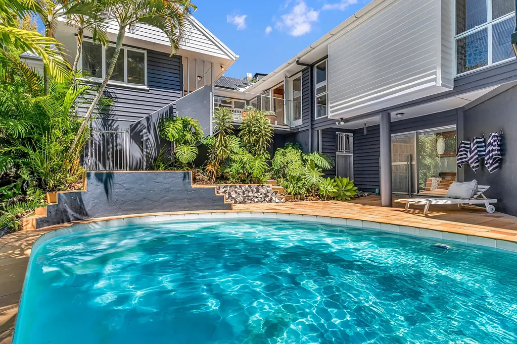 St Lucia 4Moenga Designer ‘Coolridge’ Hillside Entertainers Dream