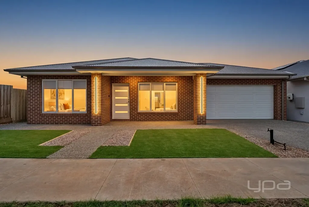 Maddingley 4Moenga TWO MASTERS LIE WITHIN THIS BRAND NEW UPGRADED HOME!!!