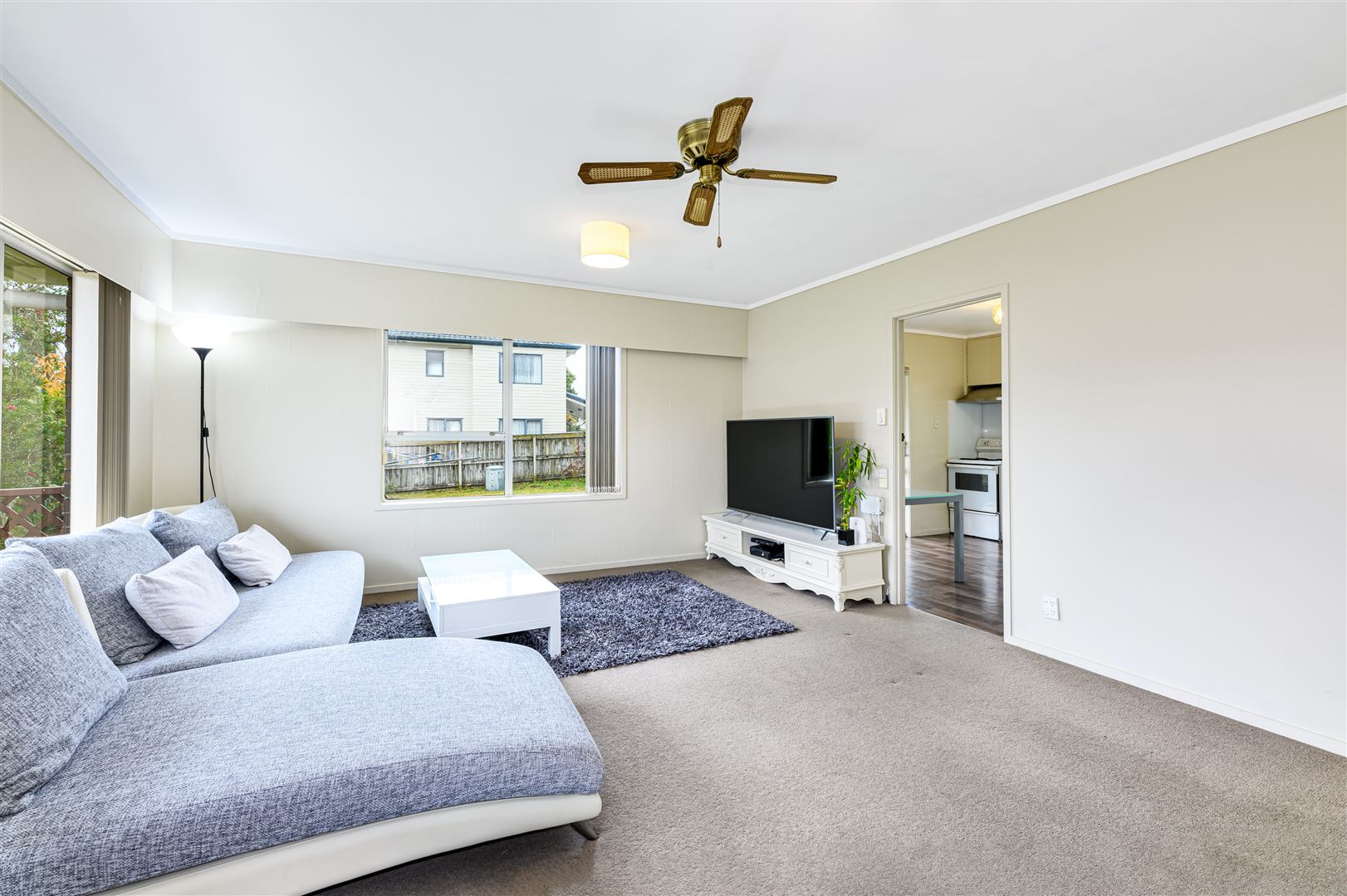 2/69 Hepburn Road, Glendene, Auckland - Waitakere, 2 ห้องนอน, 1 ห้องน้ำ