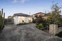 15 Stradishall Way, Tullamarine