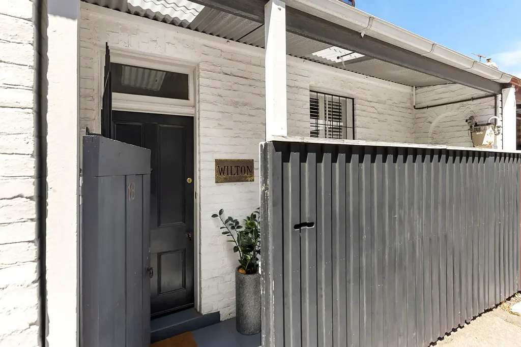 Classic Cottage with Immense Lifestyle Appeal