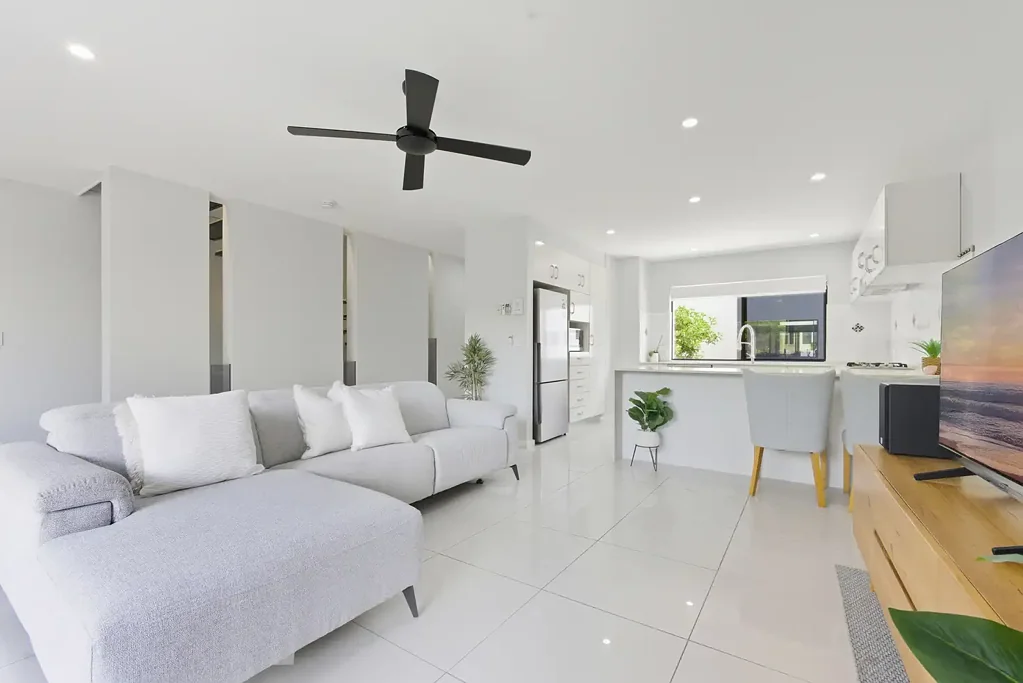 3/22 Bath Street, Labrador, QLD 4215
