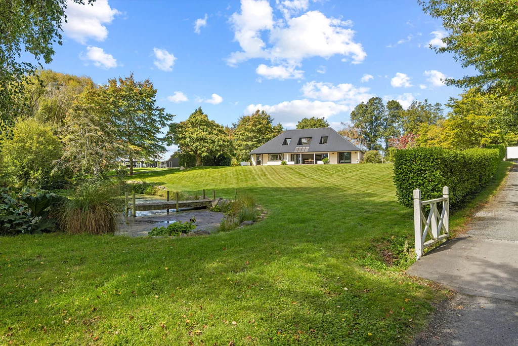 52 Johns Road, Belfast, Christchurch, Canterbury