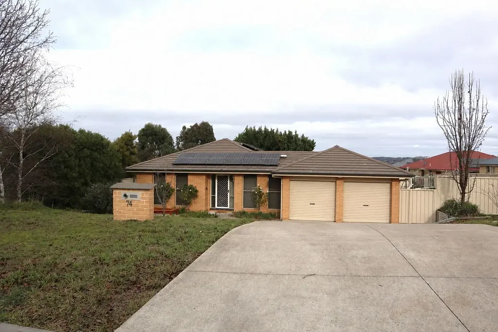 Spacious Family Home with Home Office, Solar & Huge Backyard