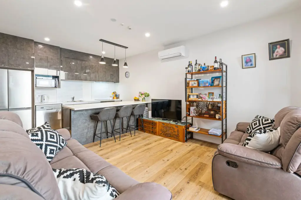 Papakura 2 Bedroom LOCK AND LEAVE LIVING