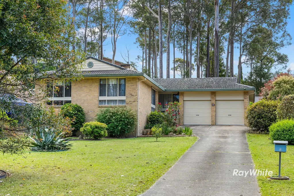 8 Jerupa Close, Surf Beach, NSW 2536