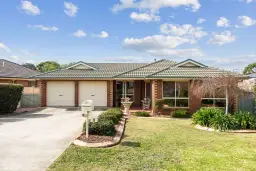 3 ROSEDALE CT, Goulburn