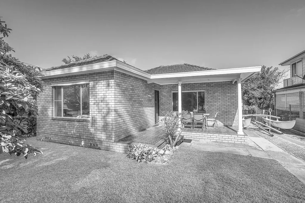 50 Girraween Avenue, Como, NSW 2226