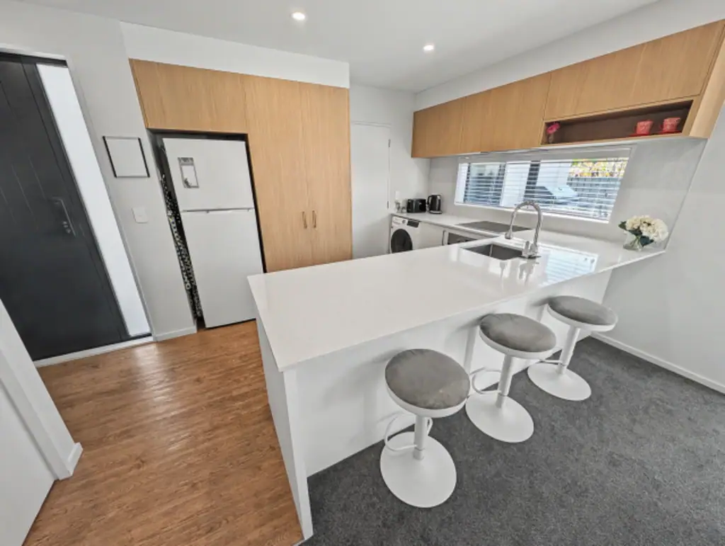 Spreydon 2 Slaapkamer Modern, Central & Convenient. Motivated Seller!