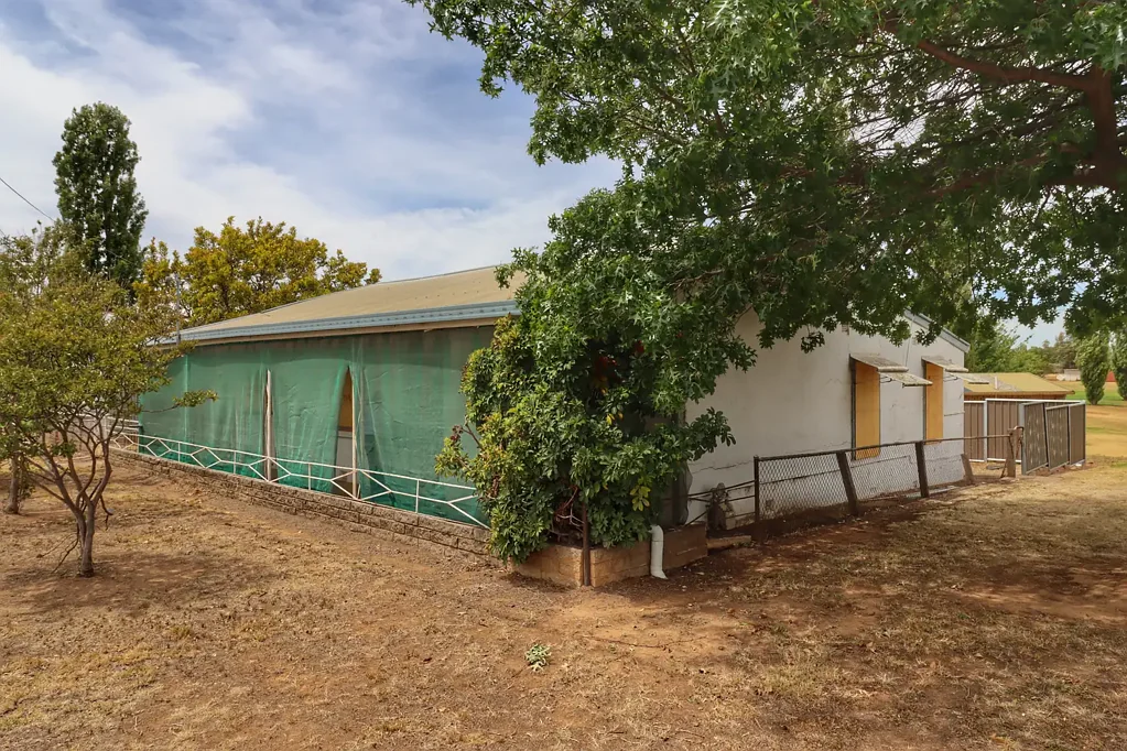 1 Bourke Street, Cowra, NSW 2794